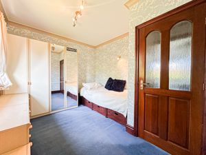 Photo 5- click for photo gallery